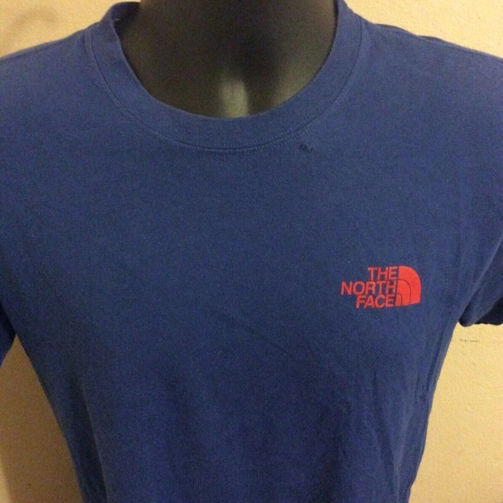 Men’s North Face Standard Fit T-Shirt sz Small - Picture 2 of 9